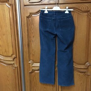 Vintage Caslon stretch corduroy jean size 4P.